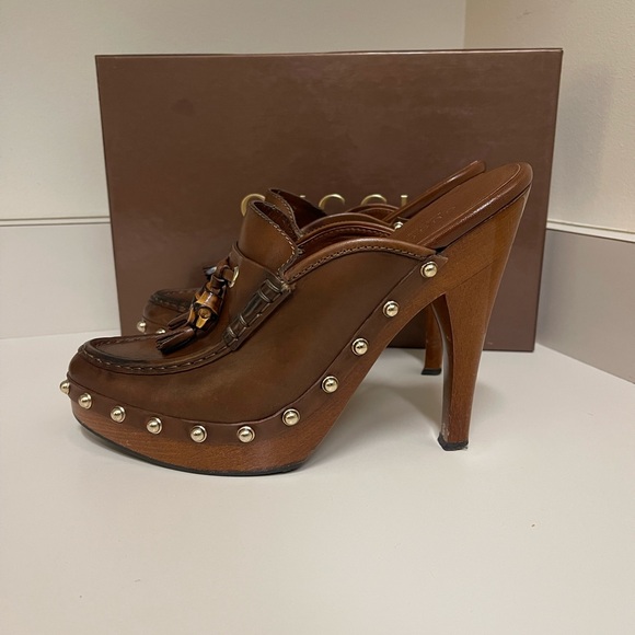 Gucci pumps 
Lightly used 
Like new - Picture 13 of 16